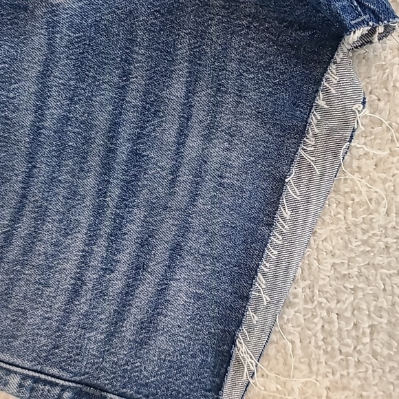 PacSun Stretch Low Rise Raw Hem Denim Shorts in Light Blue - NWT - Picture 13 of 16